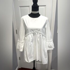 NWT Chepe Italy Babydoll Empire Waist Bell Sleeves Roundneck Blouse; white sz M